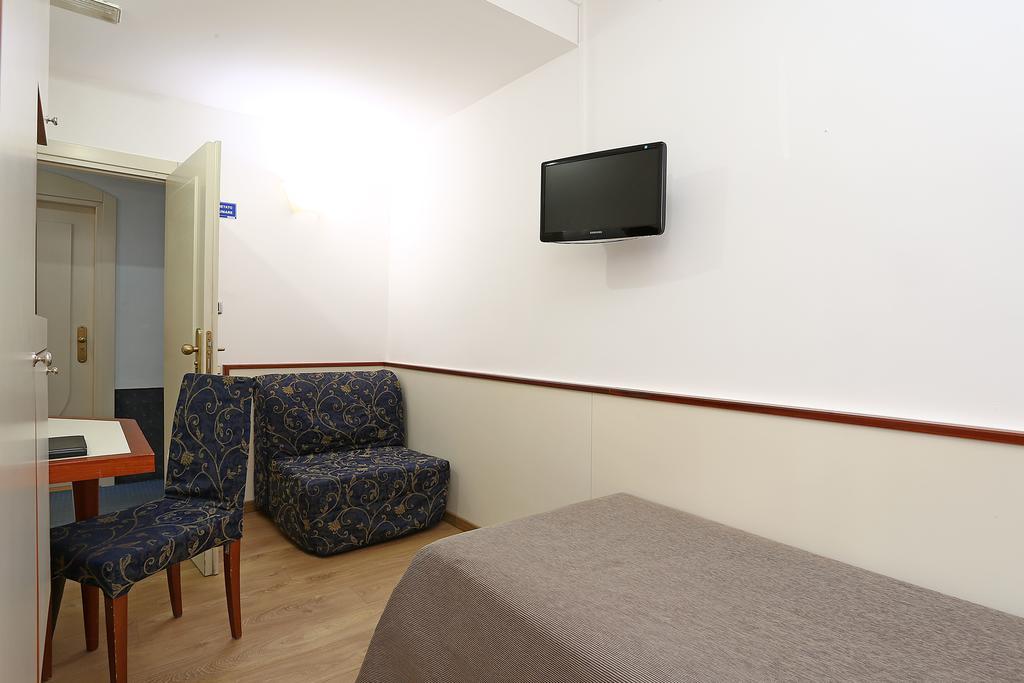 בולוניה Hotel Corticella מראה חיצוני תמונה
