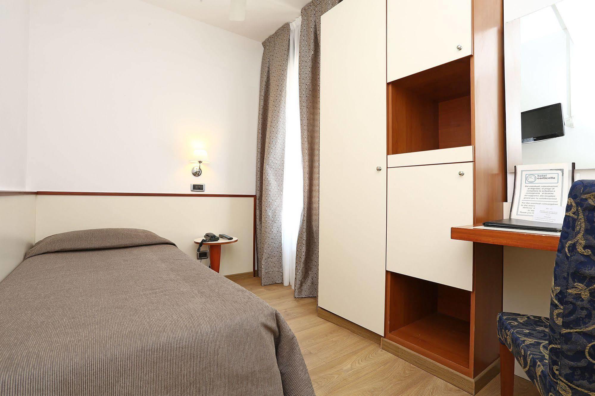 בולוניה Hotel Corticella מראה חיצוני תמונה