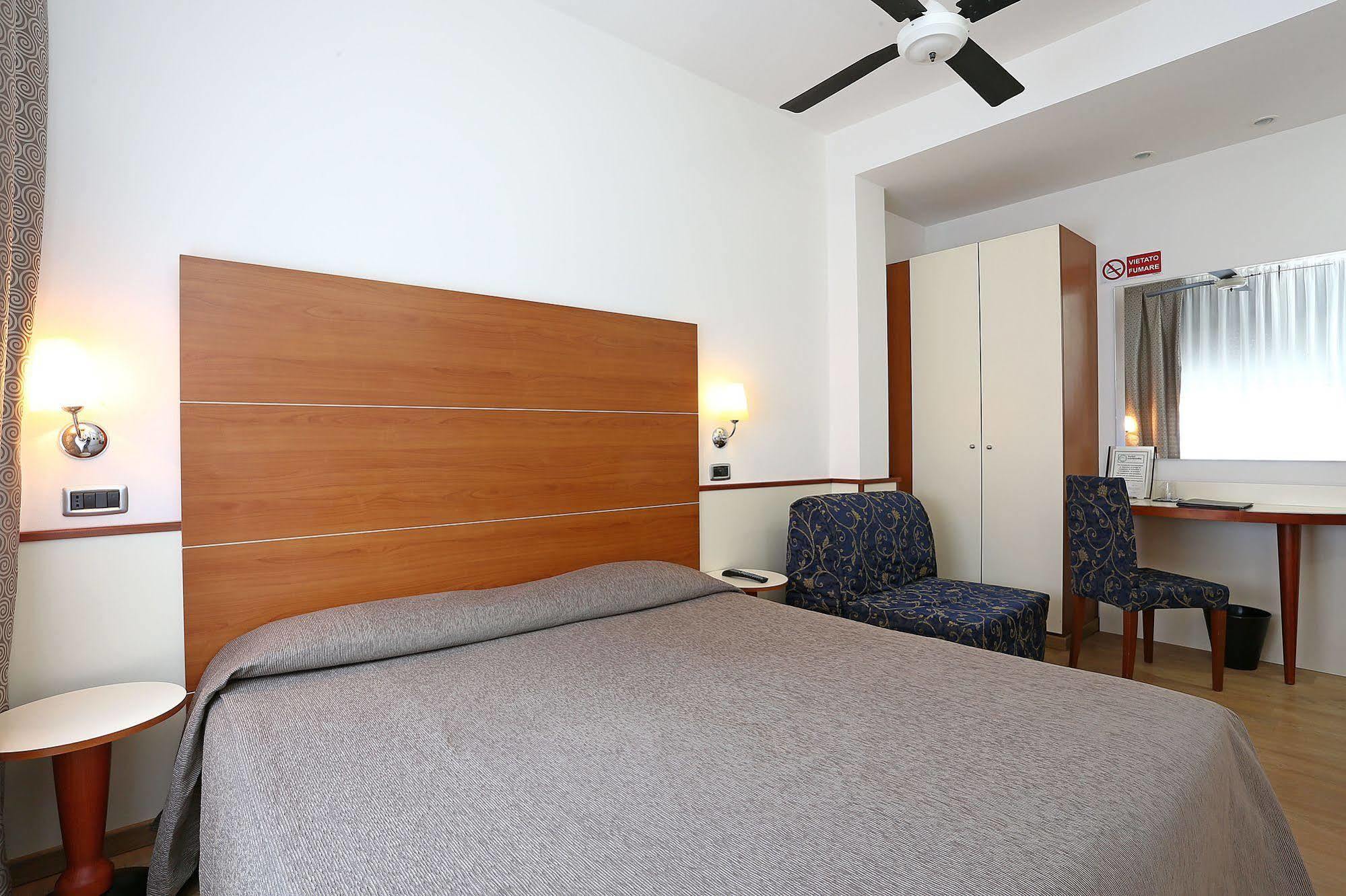 בולוניה Hotel Corticella מראה חיצוני תמונה